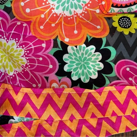 Vera Bradley Pink PajAma and Short Set Size Medium - Picture 4 of 10